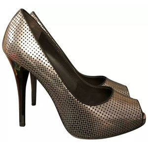 Guissepe Zanotti 37.5